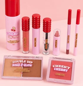 Cake It Till You Make It Make Up Set