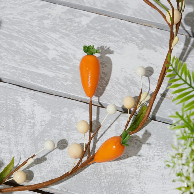 Hoppy Easter 1.5 Easter Garland - Carrot