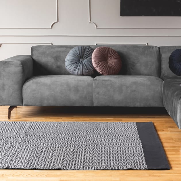 Home Collections Diamond Woven Rug Black Home Bargains