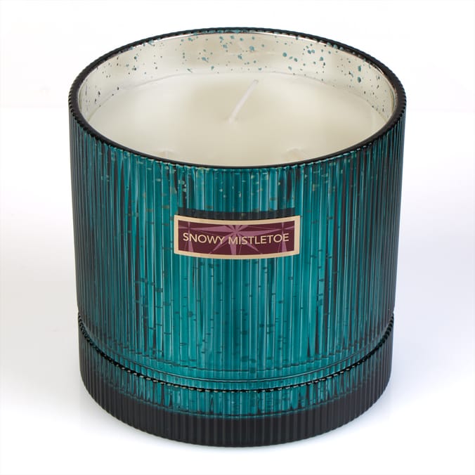 Elegance Ribbed Scented Candle 700g