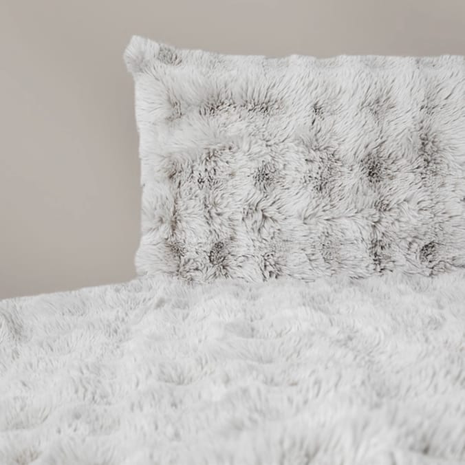  The Winter Warmer Collection Brushed Faux Fur Duvet Set