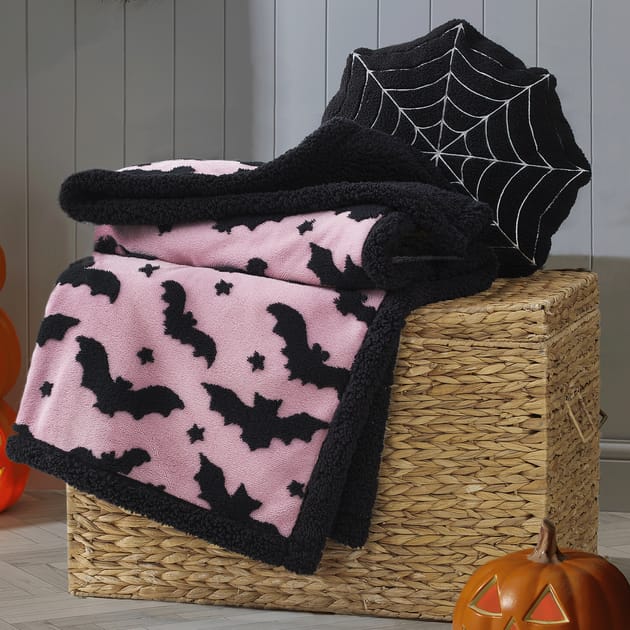 Home bargains blanket hotsell