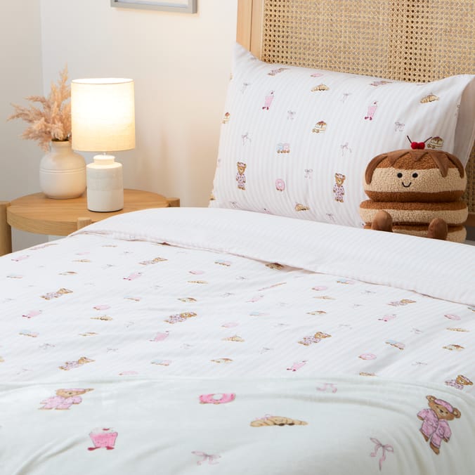 Bear's Bakery Bedding Set