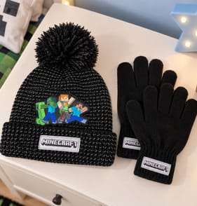 Minecraft Hat & Gloves Set