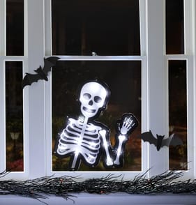 Hallow Scream Light Up Window Decoration - Skeleton