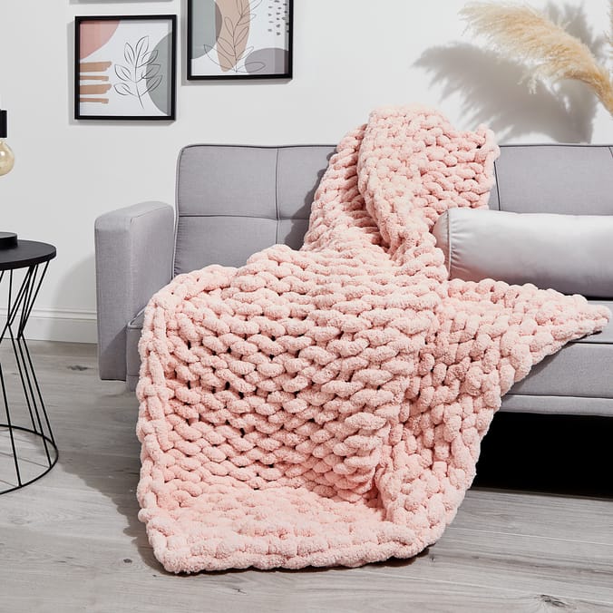 Home Collections Chenille Cable Throw