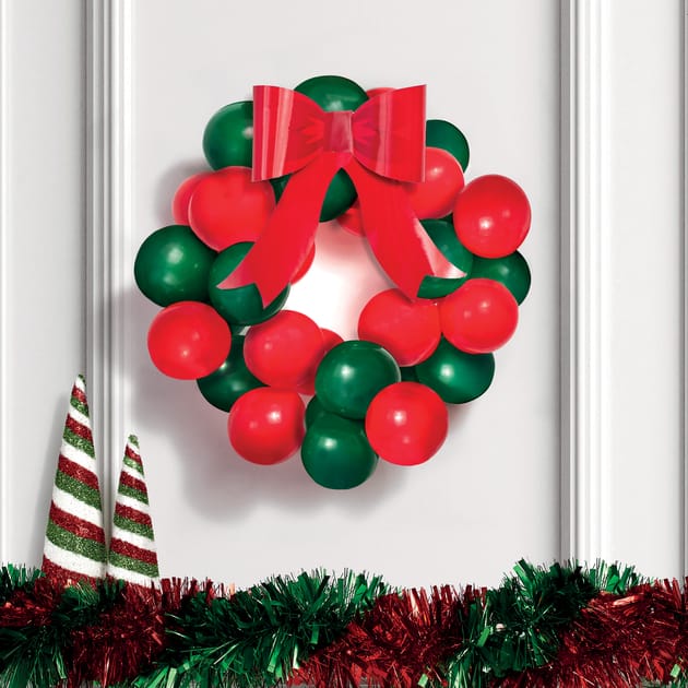 Festive Feeling Balloon Wreath Home Bargains