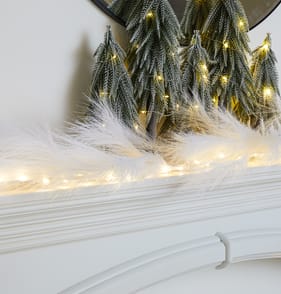 Nordic Spirit Faux Pampas Garland With LED Lights 5ft - White