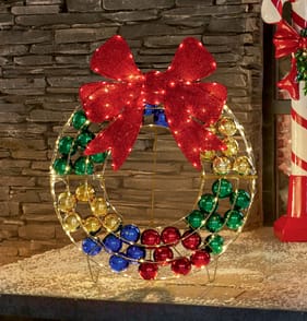 Prestige Mains Operated LED Light-Up Bauble Wreath