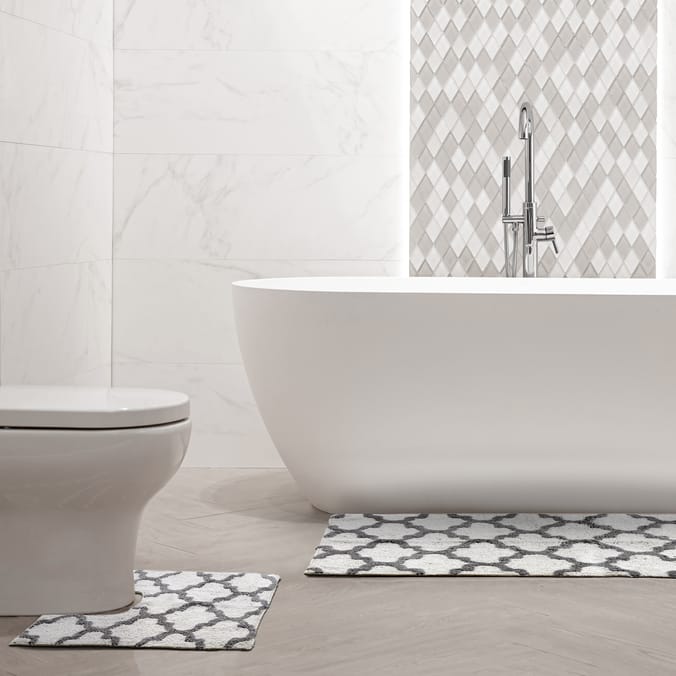  Home Collections 2 Piece Diamond Textured Bath Mat Set