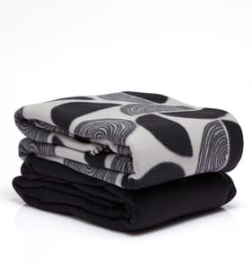 Home Collections Fleece Throw Twin Pack White/Black Print