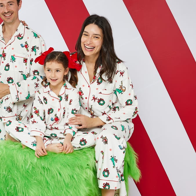 The Grinch Button Pyjama Set - Ladies