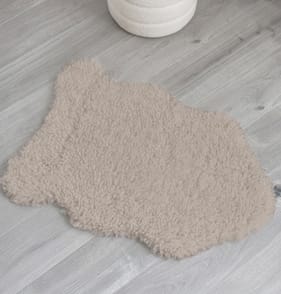 Home Collections Curly Haired Faux Fur Rug - Light Brown