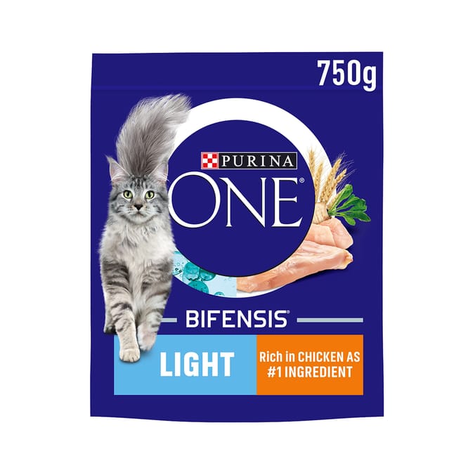 Purina One Light Chicken and Wheat Dry Cat Food 750g