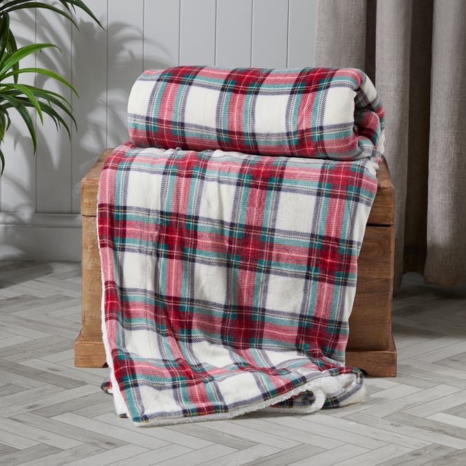 Festive Feeling Fluffy Sherpa Throw 150X200CM