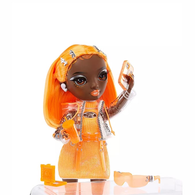 Rainbow High S23 Fashion Doll - Michelle St Charles