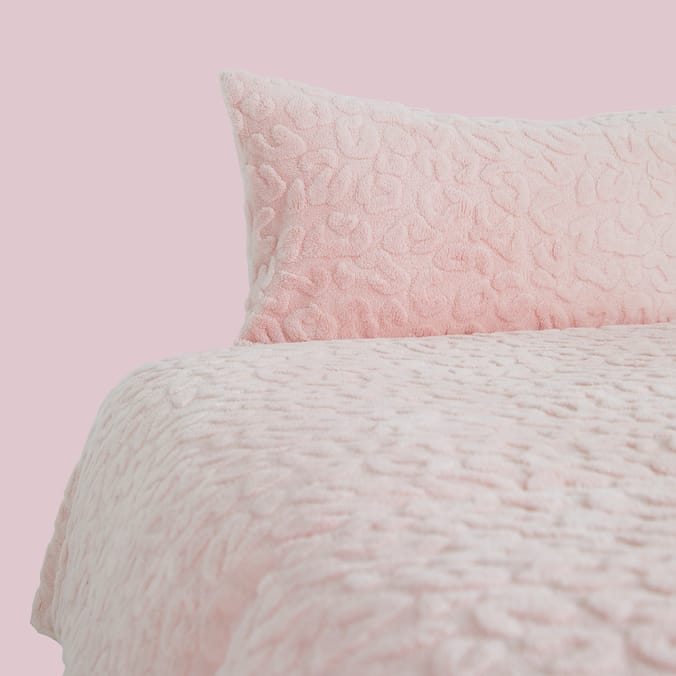 The Winter Warmer Collection Leopard Teddy Duvet Set