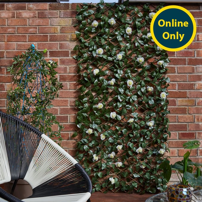 Jardin Artificial Ivy Leaf & White Rose Trellis