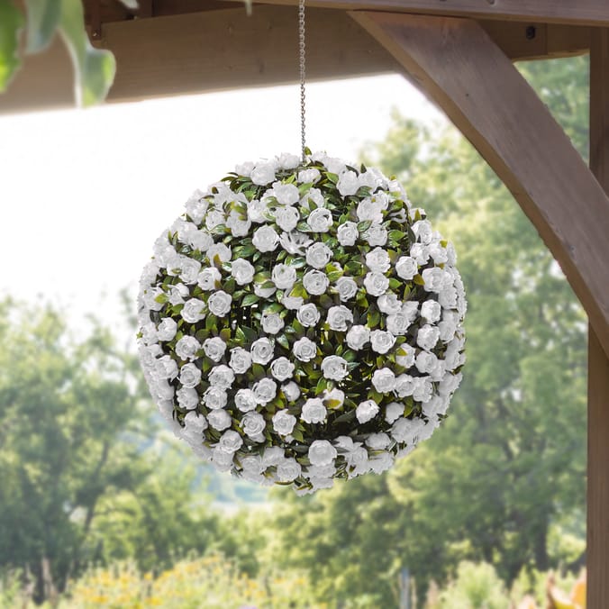 Jardin Topiary Rose Ball