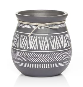 The Outdoor Edit Earthed Etched Citronella Candle 455g - Grey