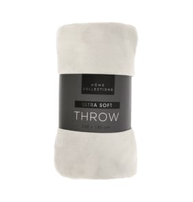 Home Collections Ultra Soft Throw - White