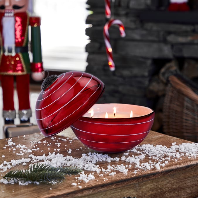 Winter Charm Large Bauble Candle