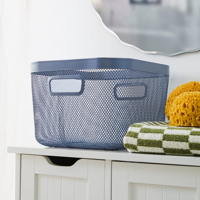 Large Wire Mesh Basket