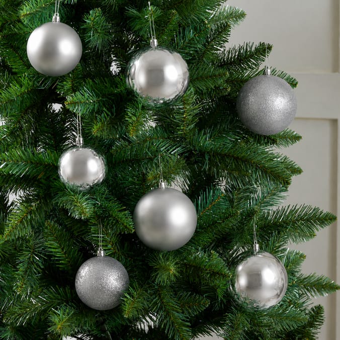 Festive Feeling Mixed Size Christmas Baubles 25 Pack