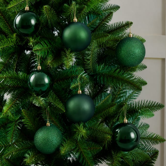 Festive Feeling Mixed Size Christmas Baubles 25 Pack