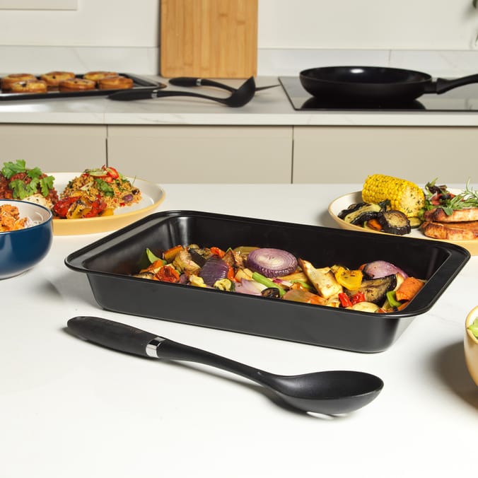 Russell Hobbs 38cm Roaster