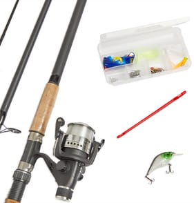 Landed Fishing Co Deluxe Fishing Set