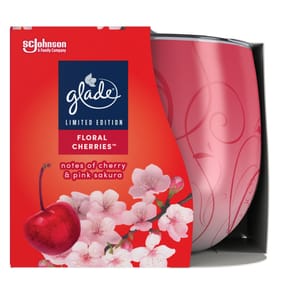 Glade Scented Candle Sleeved Floral Cherries 120g