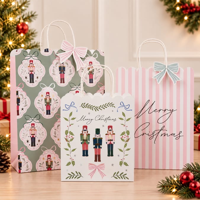 Festive Feeling Luxury Gift Bag Set - Nutcracker