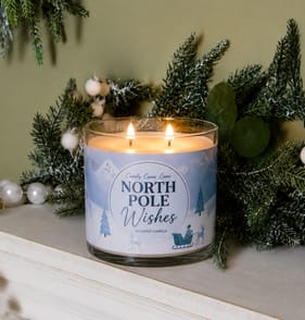Candy Cane Lane North Pole Wishes Scented Candle 350g 