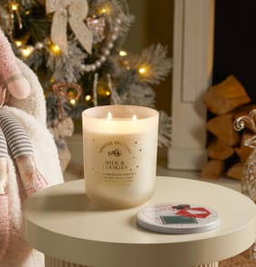 Christmas Scented Candle Jar 620g - Milk & Cookies