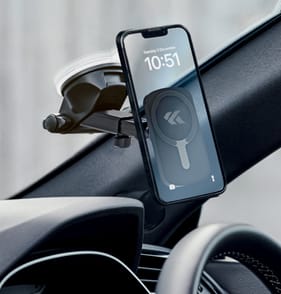 Carstore Wireless Magnetic Phone Charger