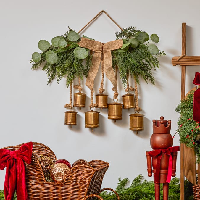 Festive Feeling Alpine Woods Hanging Cow Bell Plaque