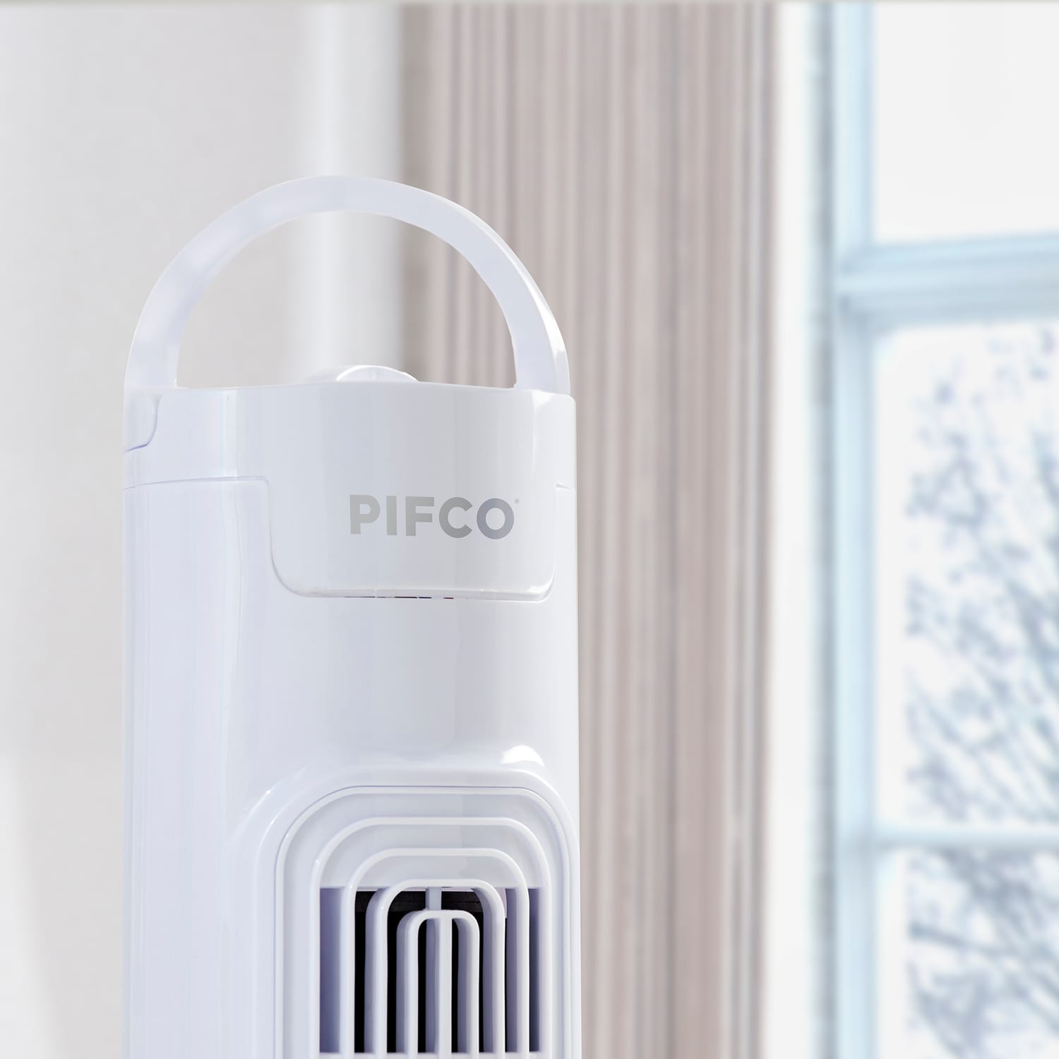 Pifco 32" Oscillating Tower Fan White Home Bargains