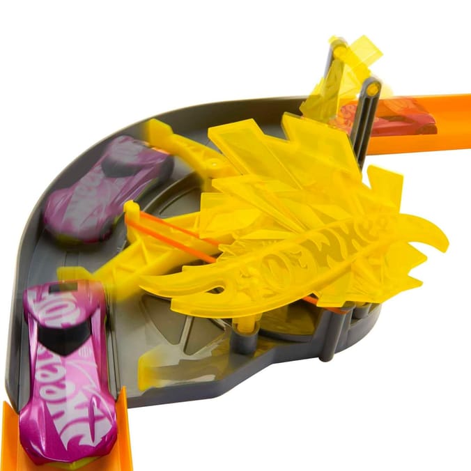 Hot Wheels Track Builder Lightning Themed Trackset
