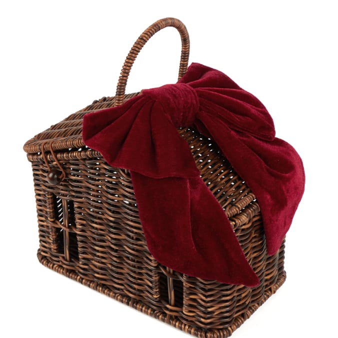 Festive Feeling Alpine Woods Rattan House Basket With Bow