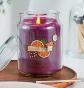 Wickford & Co Scented Candle 18oz Mulled Wine