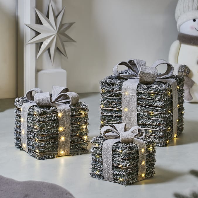 Light Up Snowy Rattan Gift Boxes