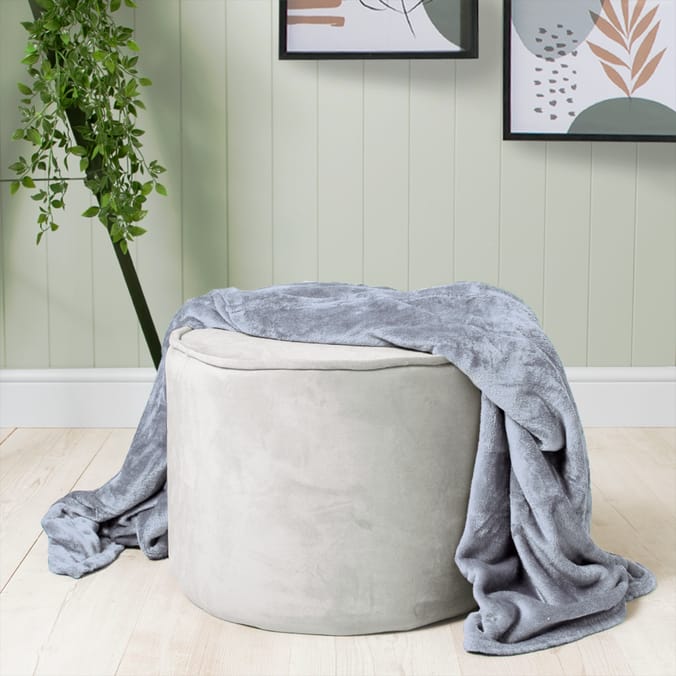 Home Collections Ultra Soft Throw