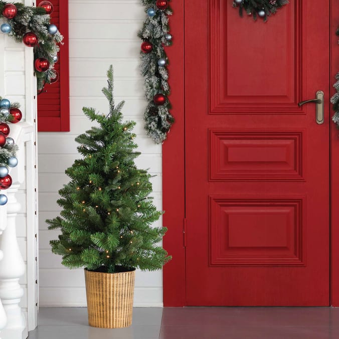 Festive Feeling Pre-Lit Battery Operated Potted Tree 3ft