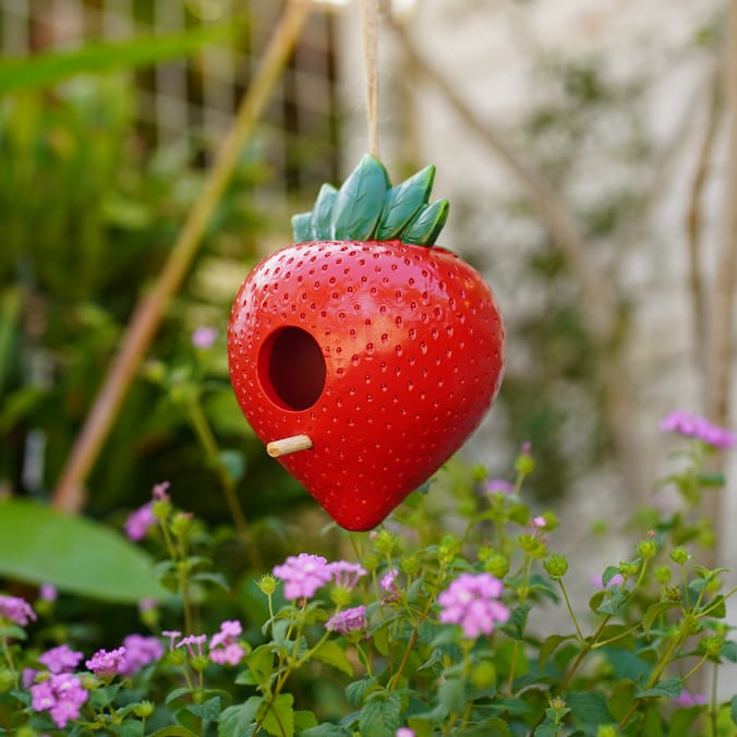 Jardin Polyresin Fruit Bird House - Strawberry 