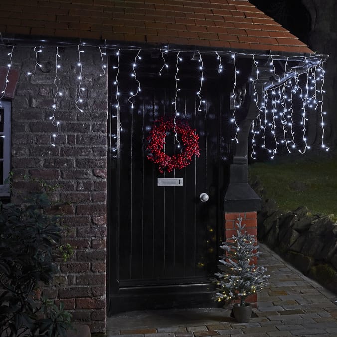 Prestige Mains Operated 240 LED Gutter Icicle Lights