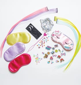 L.O.L. Surprise! Sleepover Kit