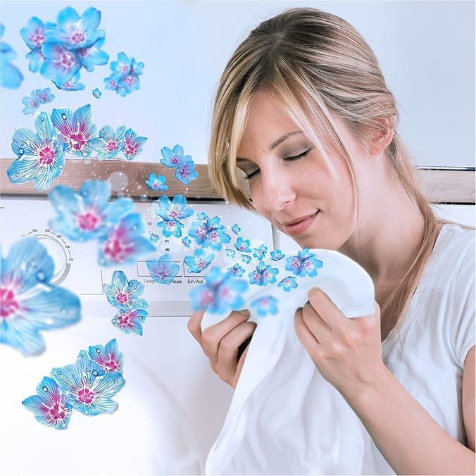 Lenor In-Wash Scent Booster 495g Spring Awakening