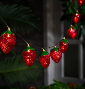 Firefly 10 Strawberry Shaped String Solar Lights