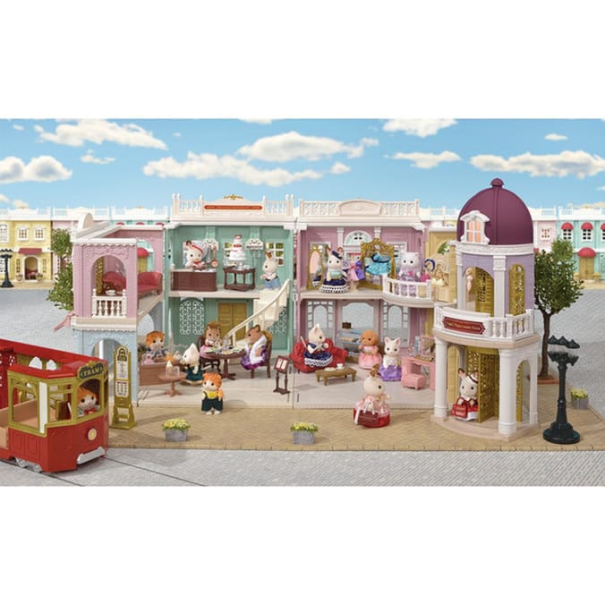 Sylvanian Families Grand Department Store Gift Set Home Bargains